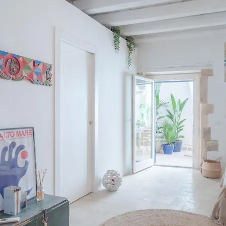 Cortile Giudecca By Dimore In Sicily Apartment Syracuse